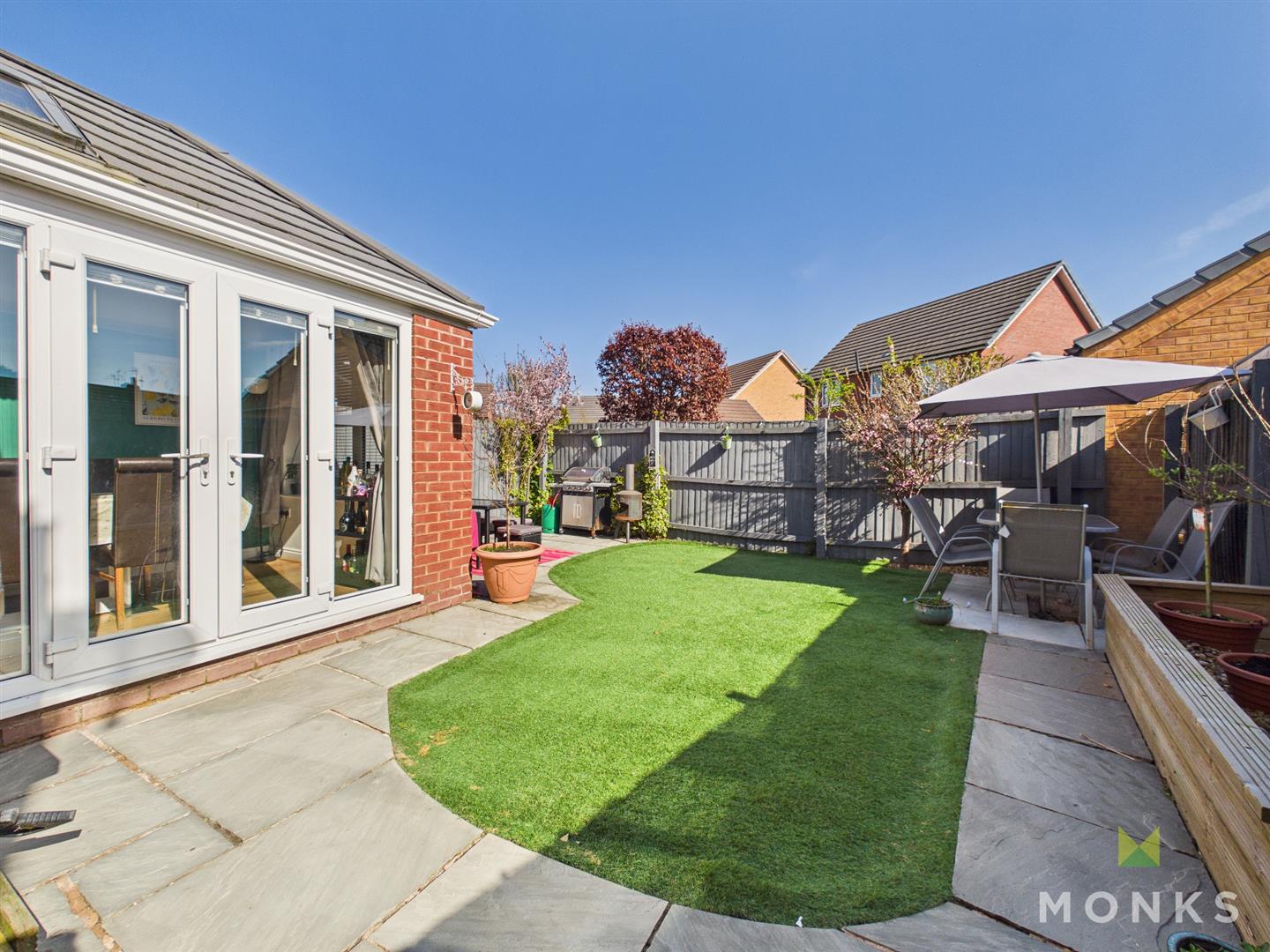 5 Lawford Gardens, Oswestry, SY11 3GX For Sale